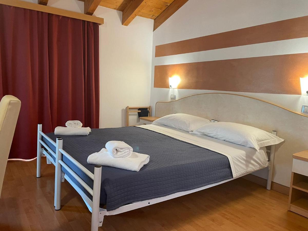 Vittoria Peschiera Bed and breakfast
