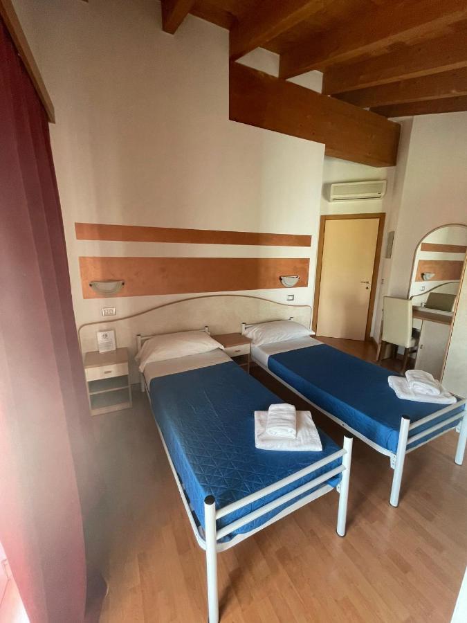 Vittoria Peschiera Bed and breakfast Peschiera del Garda